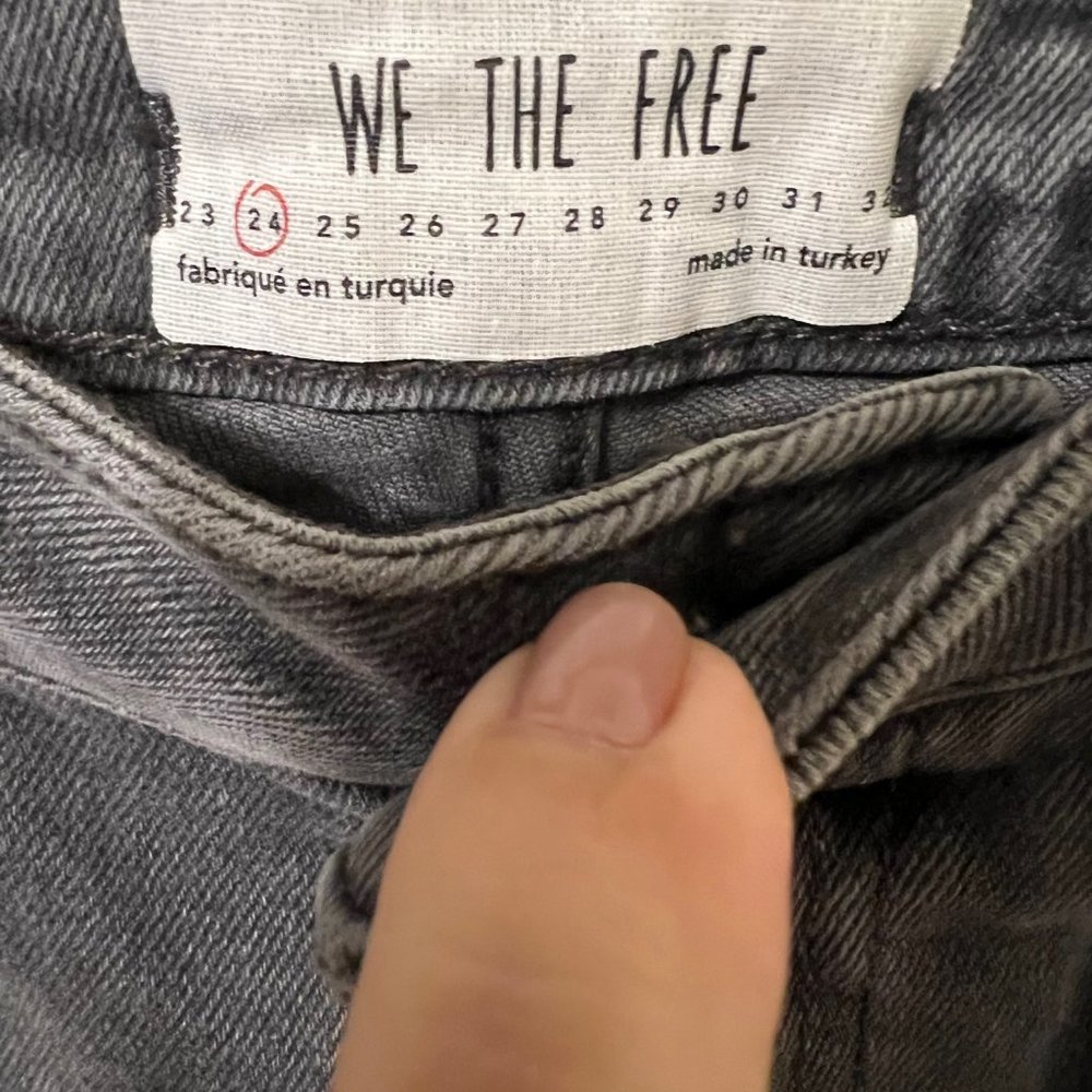 We The Free Embroidered jeans - Picture 7 of 8